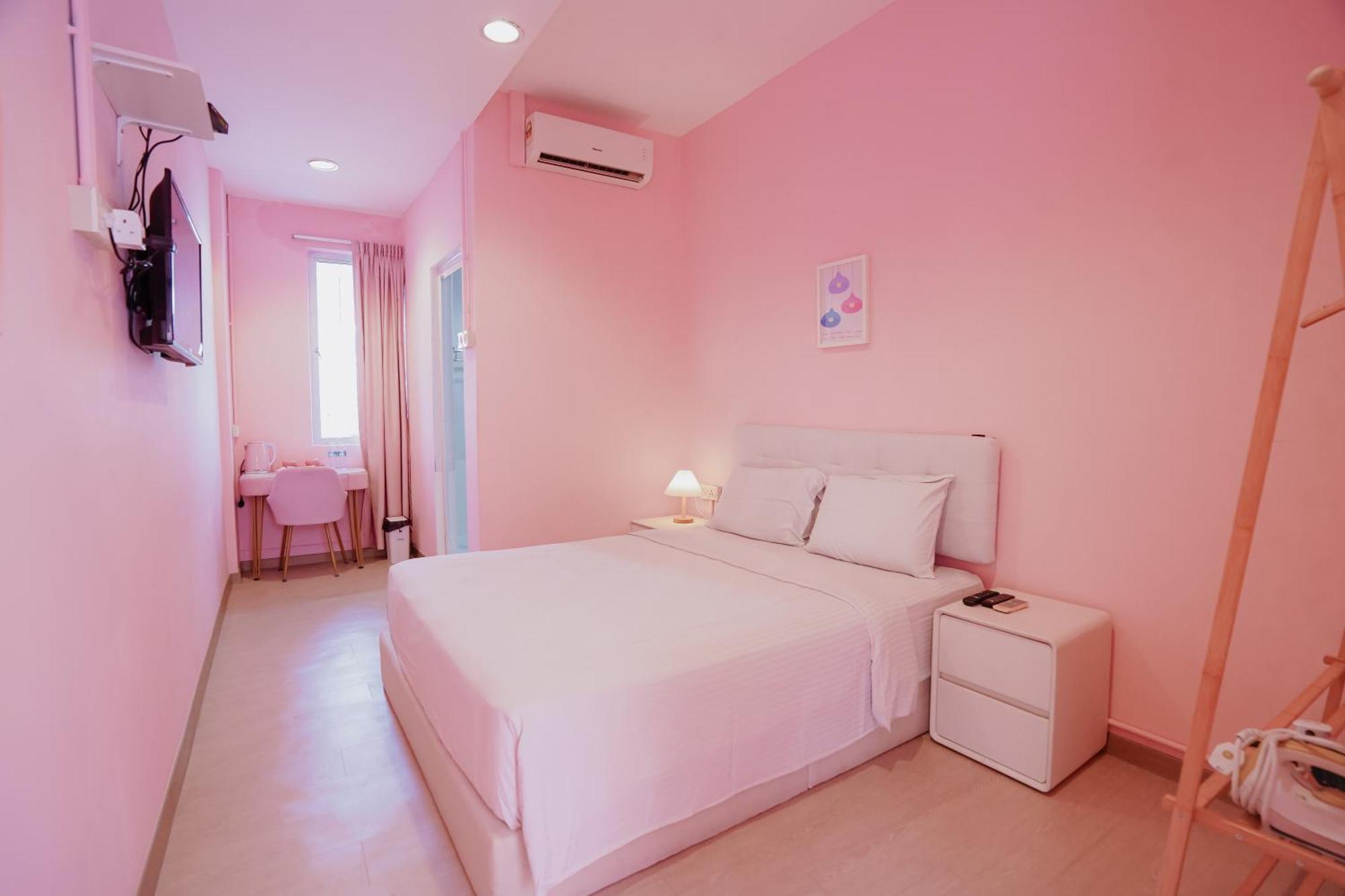 Pink Cabana Hotel George Town Exterior foto